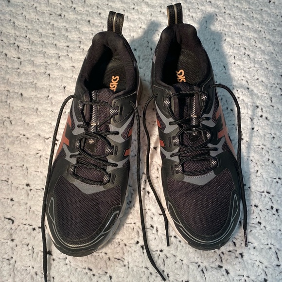 ASICS Women’s Gel Quantum 180 tennis shoes - Picture 2 of 7